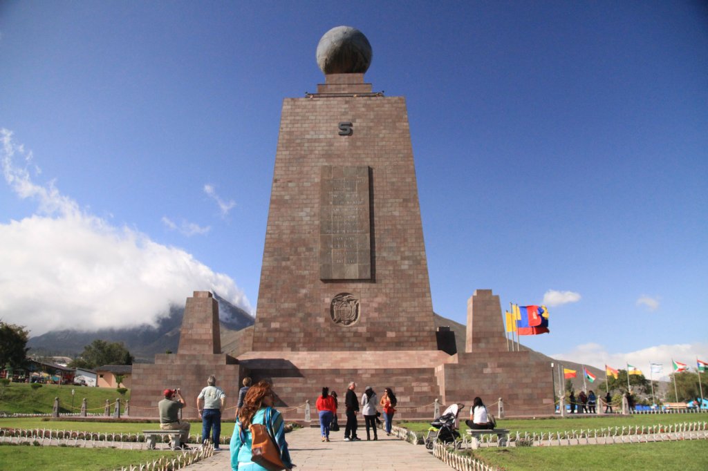 Mitaddelmundo1